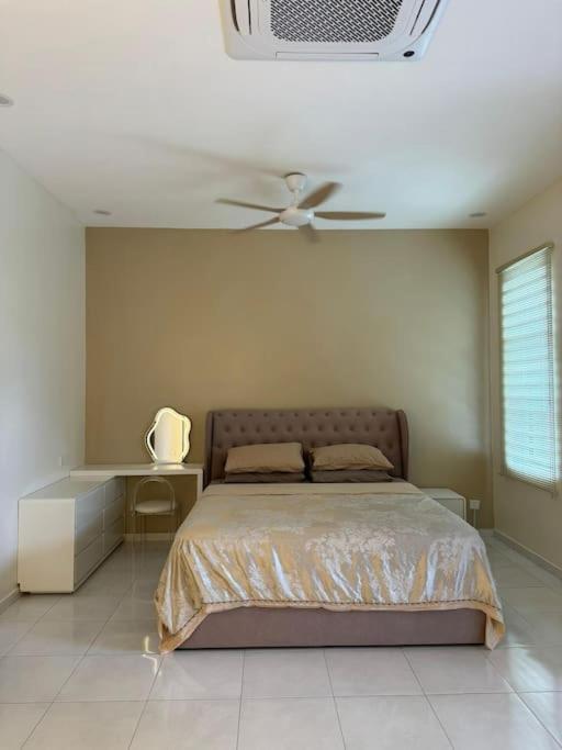Super Minimalist Sp Town Centre Rumah percutian *